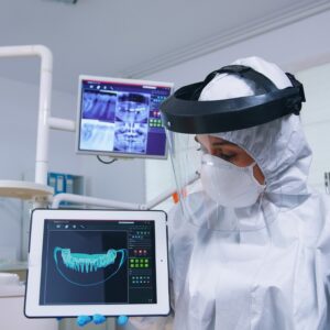 A imagem mostra um exemplo de tecnologia da odontologia digital.